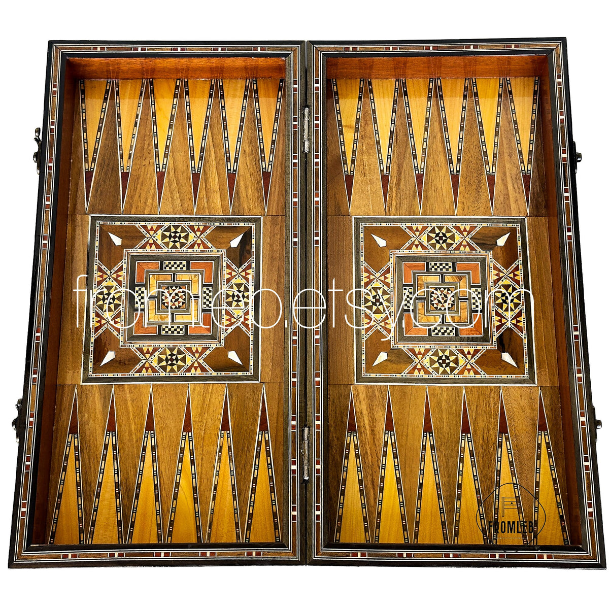 Handmade Backgammon Chess Set: Vintage Pearl Mosaic Inlay from Lebanon