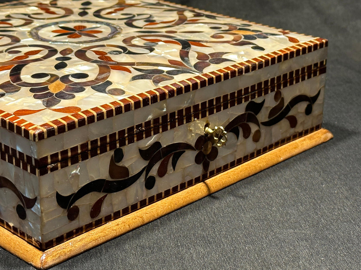 Handmade Mother of Pearl Jewelry Box: Lebanese Craft from Lebanon